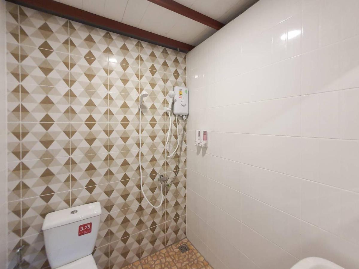 We Hostel Khaolak 카오락 외부 사진